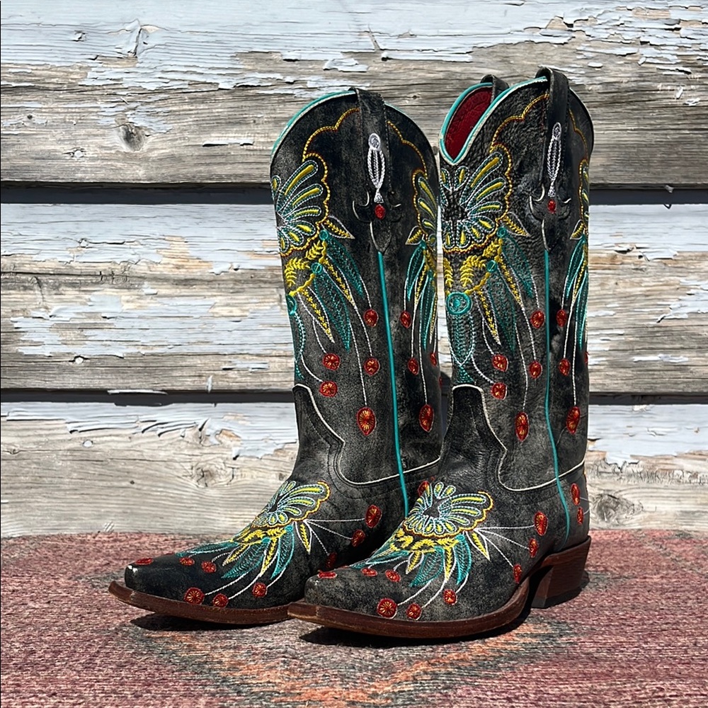 cowgirl boots